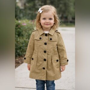 Burberry Lovely Trench 🧥 Coat 3T